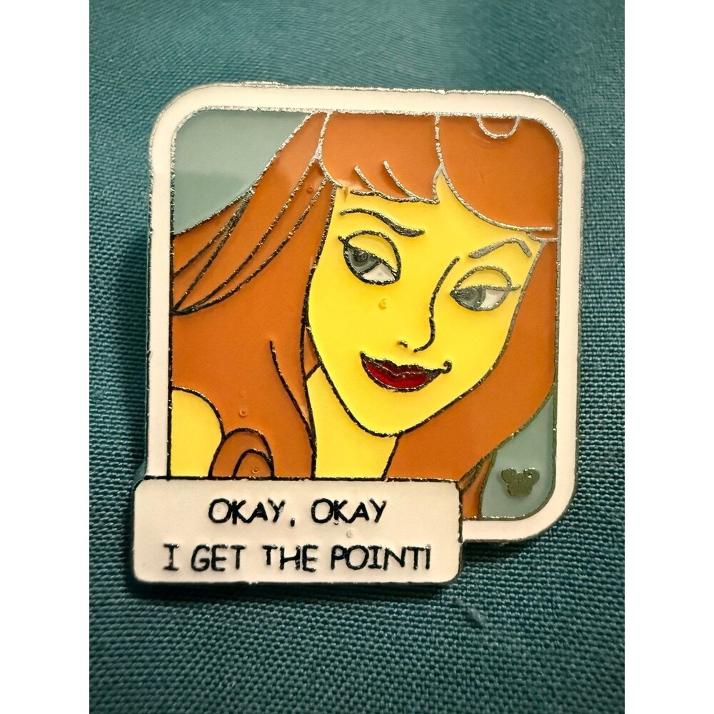 Disney Hidden Mickey pin featuring Princess Aurora from Sleeping Beauty
